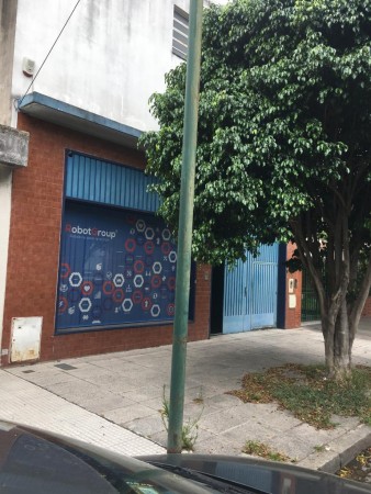 Tapalque 5700. Galpon. 