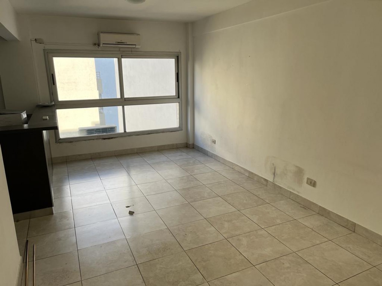 Directorio 600. Departamento 2 ambientes contrafrente
