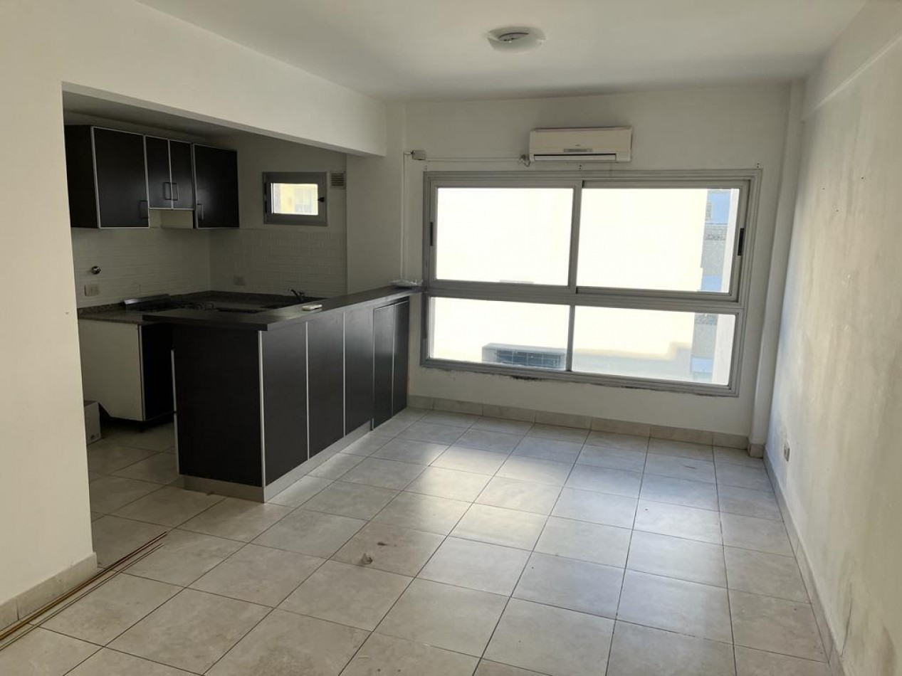 Directorio 600. Departamento 2 ambientes contrafrente