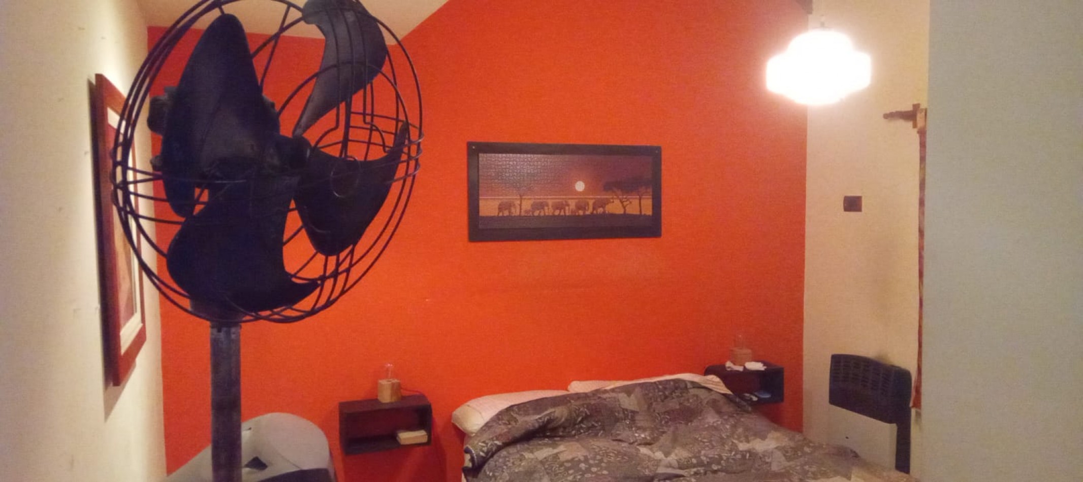 Origone 900. Casa 3 ambientes con entrepiso a terminar.