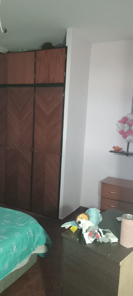 Basualdo 2500. PH 4 ambientes al frente.