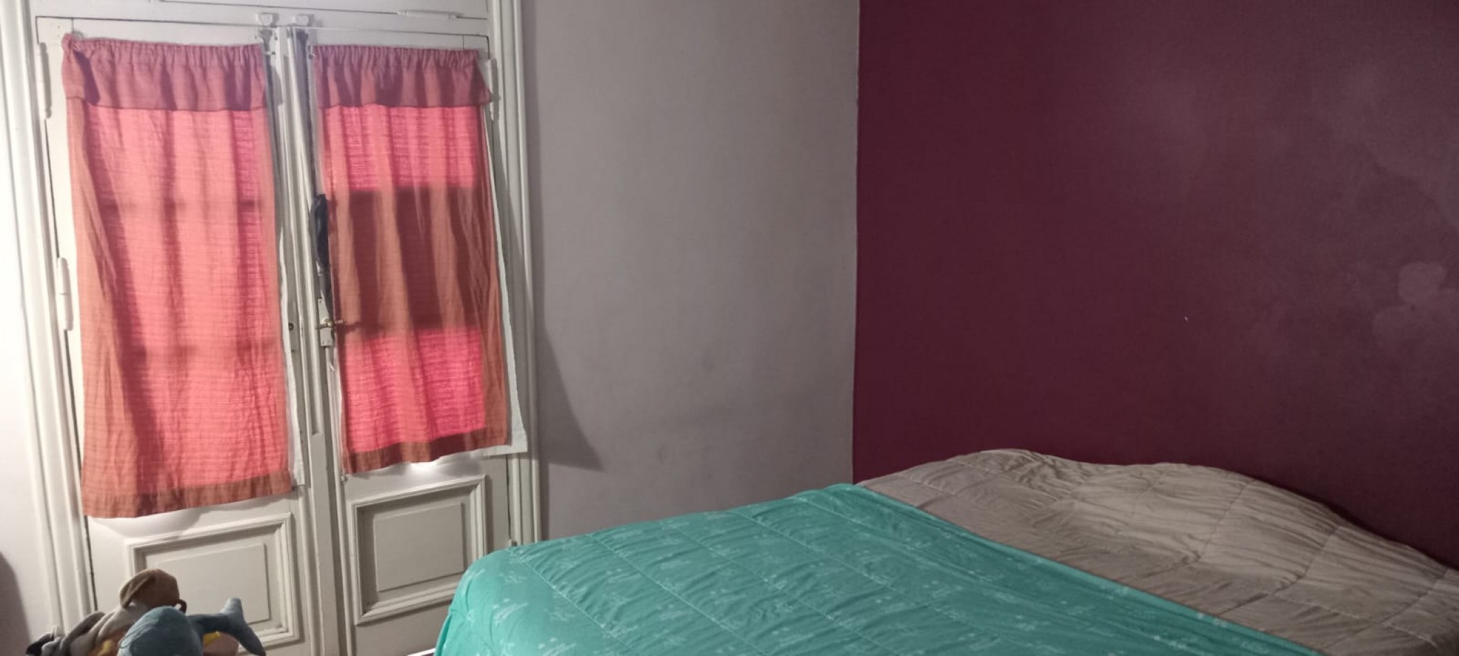 Basualdo 2500. PH 4 ambientes al frente.