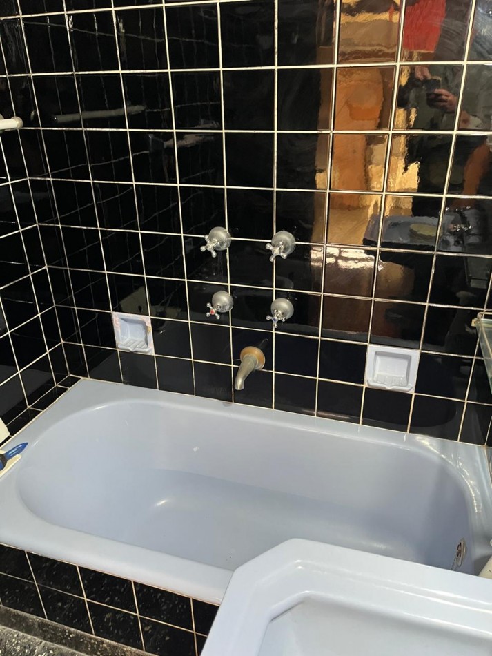 Timoteo Gordillo 2500. PH 2 1/2 ambientes patio y terraza.