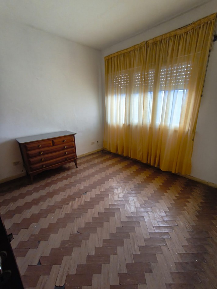 Ulrico Schmidl 6800. PH 4 ambientes planta baja frente.