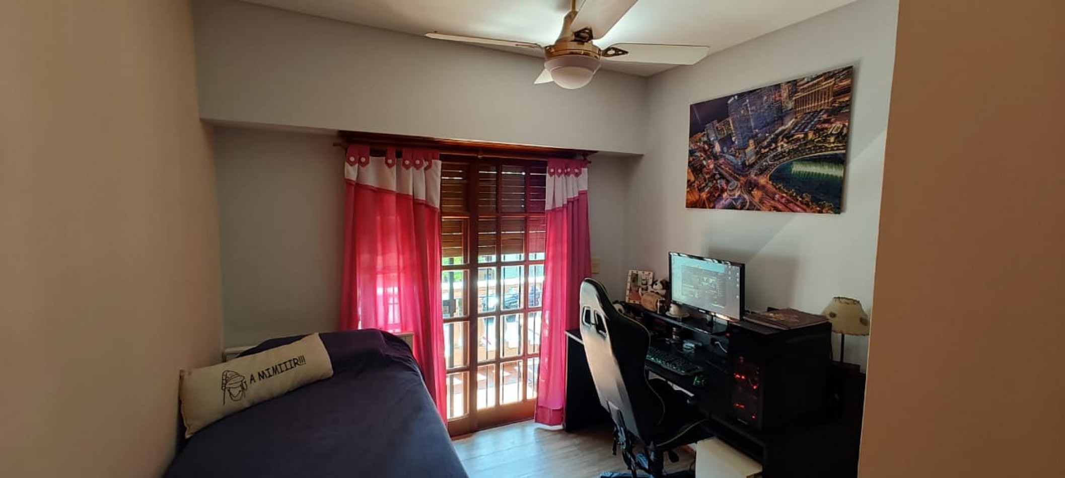 Zequeira 7100. Triplex 3 ambientes.