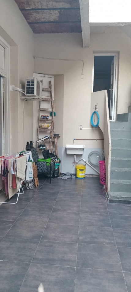 Guardia Nacional 1200. 4 unidades de 3 ambientes en block.