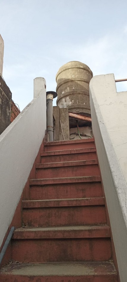 Guardia Nacional 1200. 4 unidades de 3 ambientes en block.