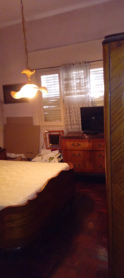 Cañada de Gomez 1000. Casa 3 ambientes.