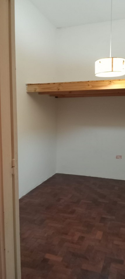 Carhue 1200. PH 3 ambientes planta baja contrafrente.