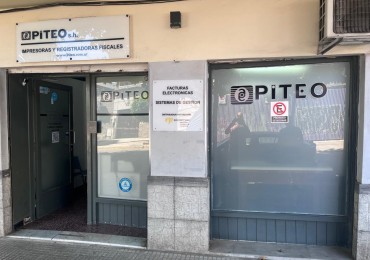 Saavedra 300. Local.